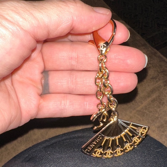 Chanel Gold Key & Card Holder - Picture 3 of 3